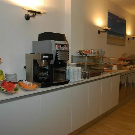 Apartahotel Albatros 3*