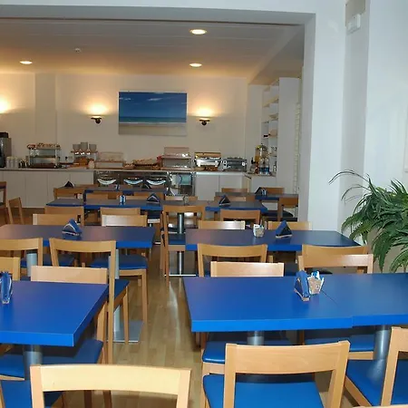 Apartahotel Albatros 3*