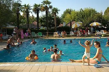 Albatros Apartahotel