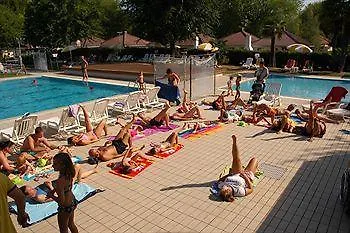 Albatros Apartahotel