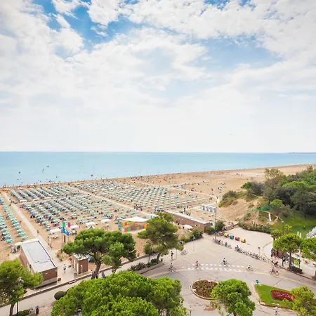 Albatros Apartmanhotel